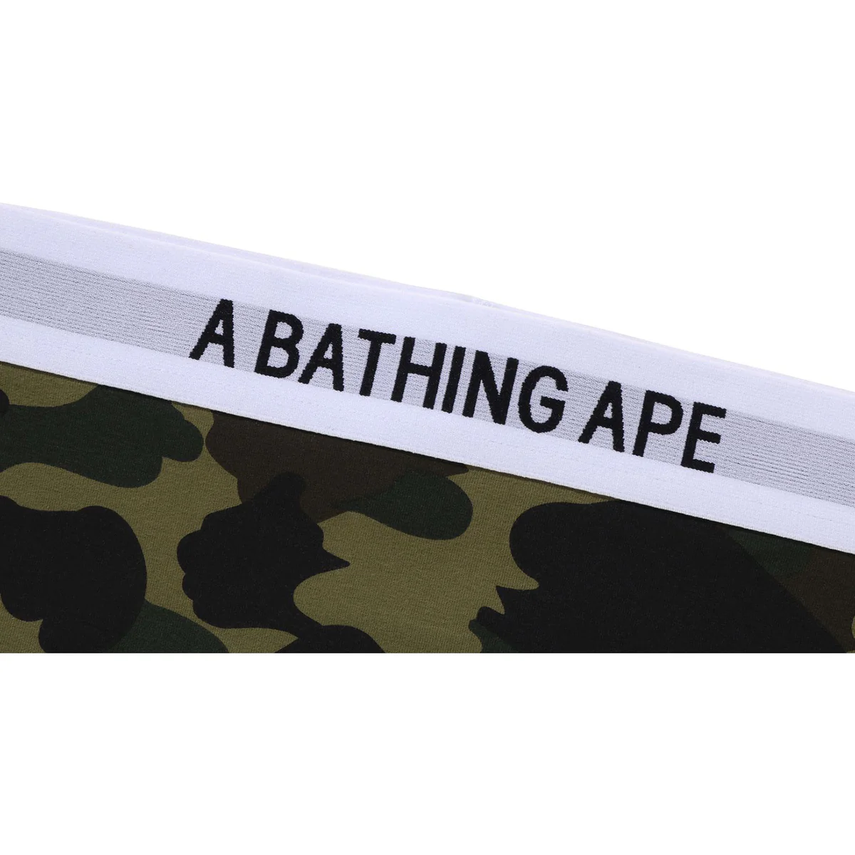 BAPE 1ST CAMO SHORTS LADIES-CAMO